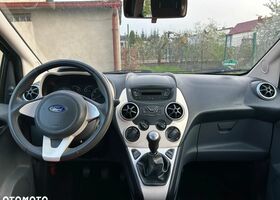 Форд КА, объемом двигателя 1.24 л и пробегом 162 тыс. км за 2700 $, фото 9 на Automoto.ua