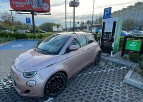 Фиат 500, объемом двигателя 0 л и пробегом 18 тыс. км за 21598 $, фото 9 на Automoto.ua