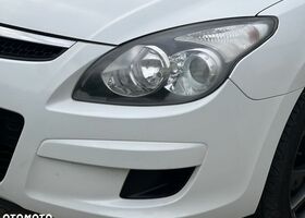 Хендай i30, объемом двигателя 1.4 л и пробегом 151 тыс. км за 4082 $, фото 25 на Automoto.ua