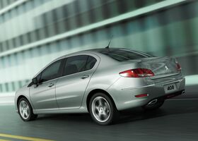 Пежо 408, Седан 2012 - н.в. 1.6 i 16V AT (120 Hp)