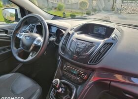 Форд Куга, объемом двигателя 2 л и пробегом 184 тыс. км за 10346 $, фото 16 на Automoto.ua