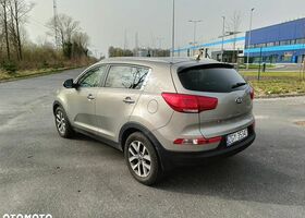 Киа Sportage, объемом двигателя 1.69 л и пробегом 125 тыс. км за 10259 $, фото 4 на Automoto.ua