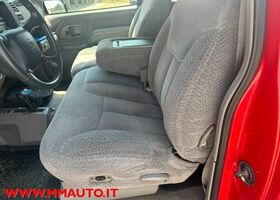 Шевроле Сильверадо 1998 в Европе на Automoto.ua Красный Шевроле Сильверадо, объемом двигателя 6.47 л и пробегом 181 тыс. км за 20656 $, фото 9 на Automoto.ua