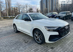 Ауді Q8,  2018 - н.в. (286 л.с.) Quattro