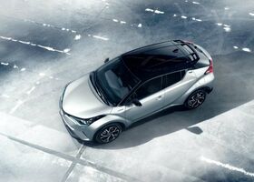 Toyota C-HR 2018 на тест-драйве, фото 5