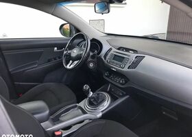 Киа Sportage, объемом двигателя 1.69 л и пробегом 150 тыс. км за 11771 $, фото 6 на Automoto.ua