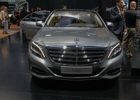 Mercedes-Benz S 600 2015 на тест-драйве, фото 2