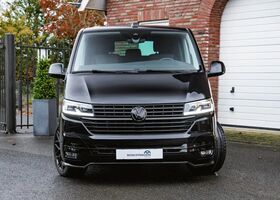Фольксваген T6.1 Transporter 2023 у Європі на Automoto.ua Чорний Фольксваген T6.1 Transporter, об'ємом двигуна 1.97 л та пробігом 5 тис. км за 102412 $, фото 2 на Automoto.ua
