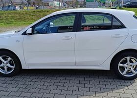 Киа Рио, объемом двигателя 1.25 л и пробегом 35 тыс. км за 9935 $, фото 1 на Automoto.ua