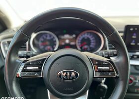 Кіа XCeed, об'ємом двигуна 1.48 л та пробігом 68 тис. км за 18985 $, фото 17 на Automoto.ua