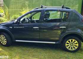 Дачія Sandero StepWay, об'ємом двигуна 1.6 л та пробігом 145 тис. км за 4644 $, фото 4 на Automoto.ua