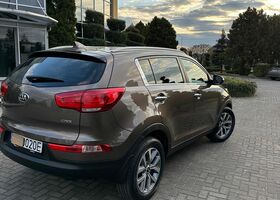 Кіа Sportage, об'ємом двигуна 1.69 л та пробігом 127 тис. км за 10994 $, фото 3 на Automoto.ua