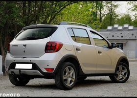 Дачия Sandero StepWay, объемом двигателя 0.9 л и пробегом 45 тыс. км за 7192 $, фото 20 на Automoto.ua