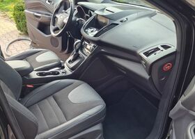 Форд Куга, объемом двигателя 2 л и пробегом 217 тыс. км за 12311 $, фото 23 на Automoto.ua