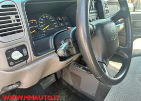 Шевроле Сильверадо 1998 в Европе на Automoto.ua Красный Шевроле Сильверадо, объемом двигателя 6.47 л и пробегом 181 тыс. км за 20656 $, фото 13 на Automoto.ua