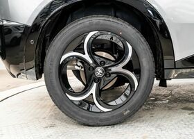 Альфа Ромео Джуниор 2025 в Европе на Automoto.ua Серый Альфа Ромео Джуниор, объемом двигателя 1 л и пробегом 350 тыс. км за 34601 $, фото 12 на Automoto.ua