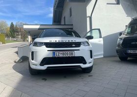 Белый Ленд Ровер Discovery Sport, объемом двигателя 2 л и пробегом 82 тыс. км за 39216 $, фото 3 на Automoto.ua