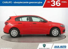 Фиат Типо, объемом двигателя 1.37 л и пробегом 82 тыс. км за 9287 $, фото 6 на Automoto.ua