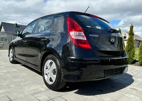 Хендай i30, об'ємом двигуна 1.4 л та пробігом 146 тис. км за 4514 $, фото 3 на Automoto.ua