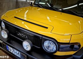 Тойота FJ, об'ємом двигуна 3.96 л та пробігом 150 тис. км за 20065 $, фото 3 на Automoto.ua