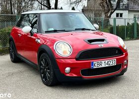 Міні Cooper S, об'ємом двигуна 1.6 л та пробігом 200 тис. км за 4298 $, фото 4 на Automoto.ua