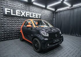 Чорний Смарт Fortwo, об'ємом двигуна 0.9 л та пробігом 18 тис. км за 21587 $, фото 1 на Automoto.ua