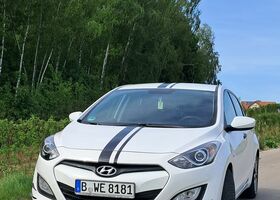 Хендай i30, об'ємом двигуна 1.4 л та пробігом 138 тис. км за 7322 $, фото 14 на Automoto.ua