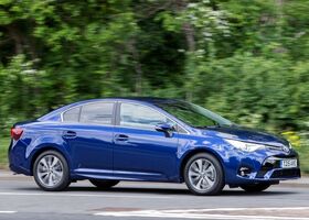 Toyota Avensis 2016 на тест-драйве, фото 8