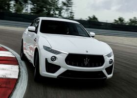 Огляд нового автомобіля Maserati Levante 2021