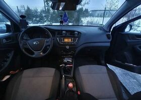 Хендай и20, объемом двигателя 1.4 л и пробегом 12 тыс. км за 7991 $, фото 5 на Automoto.ua