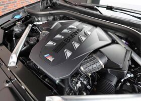 Черный БМВ Х6, объемом двигателя 4.4 л и пробегом 5 тыс. км за 178132 $, фото 10 на Automoto.ua