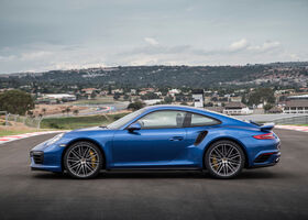 Porsche 911 2017 изображение 3 Porsche 911 2017 на тест-драйве, фото 3