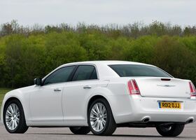 Крайслер 300, Седан 2012 - н.в. II 3.6 i V6 24V AT (292 Hp)