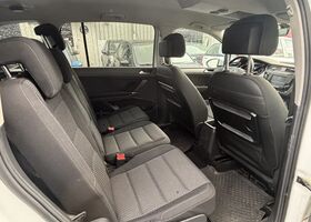 Фольксваген Туран 2016 у Європі на Automoto.ua Білий Фольксваген Туран, об'ємом двигуна 1.97 л та пробігом 119 тис. км за 14566 $, фото 6 на Automoto.ua