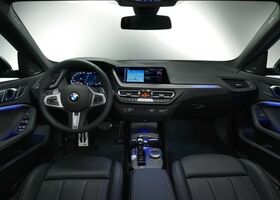 Салон нового BMW 2 Series 2021