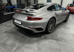 Сірий Порше 991, об'ємом двигуна 3.8 л та пробігом 24 тис. км за 159310 $, фото 7 на Automoto.ua