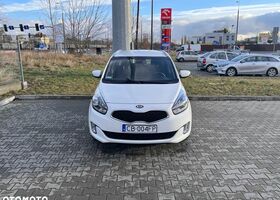 Киа Каренс, объемом двигателя 1.69 л и пробегом 220 тыс. км за 6911 $, фото 2 на Automoto.ua