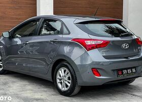 Хендай i30, об'ємом двигуна 1.58 л та пробігом 184 тис. км за 7754 $, фото 8 на Automoto.ua