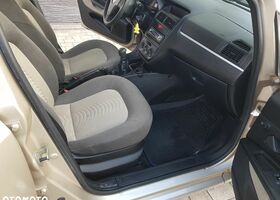 Фіат Лінеа, об'ємом двигуна 1.37 л та пробігом 74 тис. км за 2268 $, фото 19 на Automoto.ua