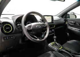 Hyundai Kona 2020 на тест-драйве, фото 18