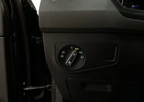 Фольксваген Тигуан 2020 в Европе на Automoto.ua Черный Фольксваген Тигуан, объемом двигателя 1.5 л и пробегом 157 тыс. км за 26151 $, фото 25 на Automoto.ua