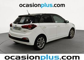 Хендай и20 2020 в Европе на Automoto.ua Белый Хендай и20, объемом двигателя 1 л и пробегом 88 тыс. км за 17230 $, фото 2 на Automoto.ua