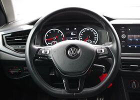 Фольксваген Поло 2020 в Европе на Automoto.ua Черный Фольксваген Поло, объемом двигателя 1 л и пробегом 62 тыс. км за 16844 $, фото 6 на Automoto.ua