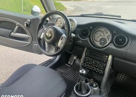 Міні Cooper, об'ємом двигуна 1.6 л та пробігом 269 тис. км за 3002 $, фото 8 на Automoto.ua