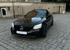 Мерседес Ц-Клас 2019 у Європі на Automoto.ua Чорний Мерседес Ц-Клас, об'ємом двигуна 1 л та пробігом 112 тис. км за 29516 $, фото 14 на Automoto.ua