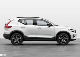 Вольво XC40, объемом двигателя 1.97 л и пробегом 1 тыс. км за 39957 $, фото 3 на Automoto.ua