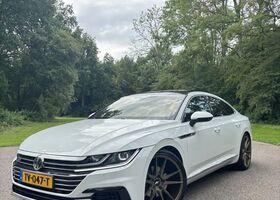 Фольксваген Arteon 2018 у Європі на Automoto.ua Білий Фольксваген Arteon, об'ємом двигуна 1.5 л та пробігом 88 тис. км за 33807 $, фото 14 на Automoto.ua