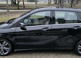 Мерседес Б-класс 2014 в Европе на Automoto.ua Черный Мерседес Б-класс, объемом двигателя 2.14 л и пробегом 237 тыс. км за 12107 $, фото 3 на Automoto.ua
