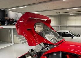 Червоний Феррарі F40, об'ємом двигуна 2.94 л та пробігом 18 тис. км за 2946507 $, фото 11 на Automoto.ua