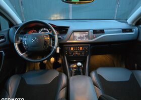 Ситроен С5, объемом двигателя 2 л и пробегом 177 тыс. км за 5810 $, фото 6 на Automoto.ua